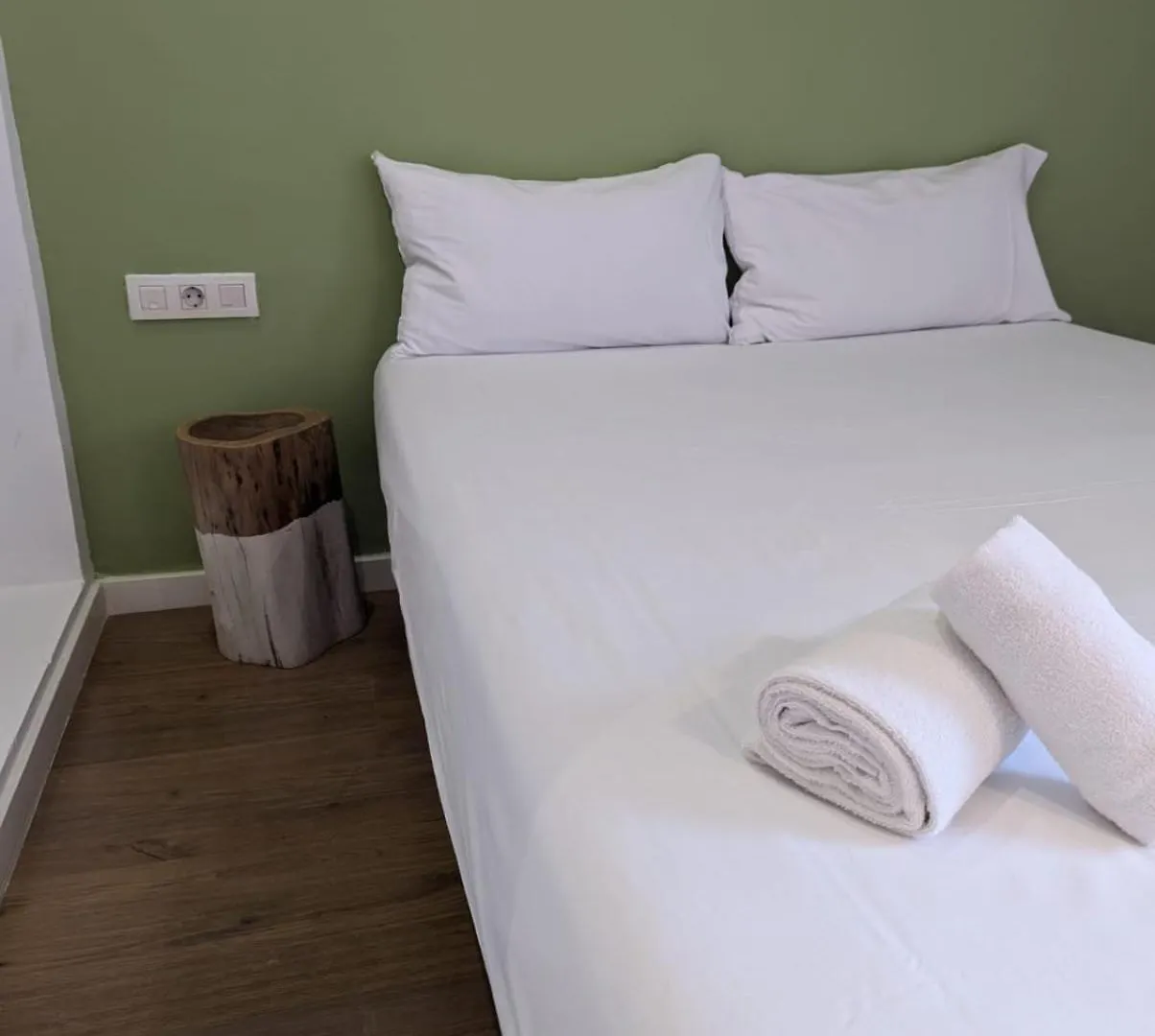 Caliu Apartments Barcelona - Fira L’Hospitalet de Llobregat 0*,  Spanien