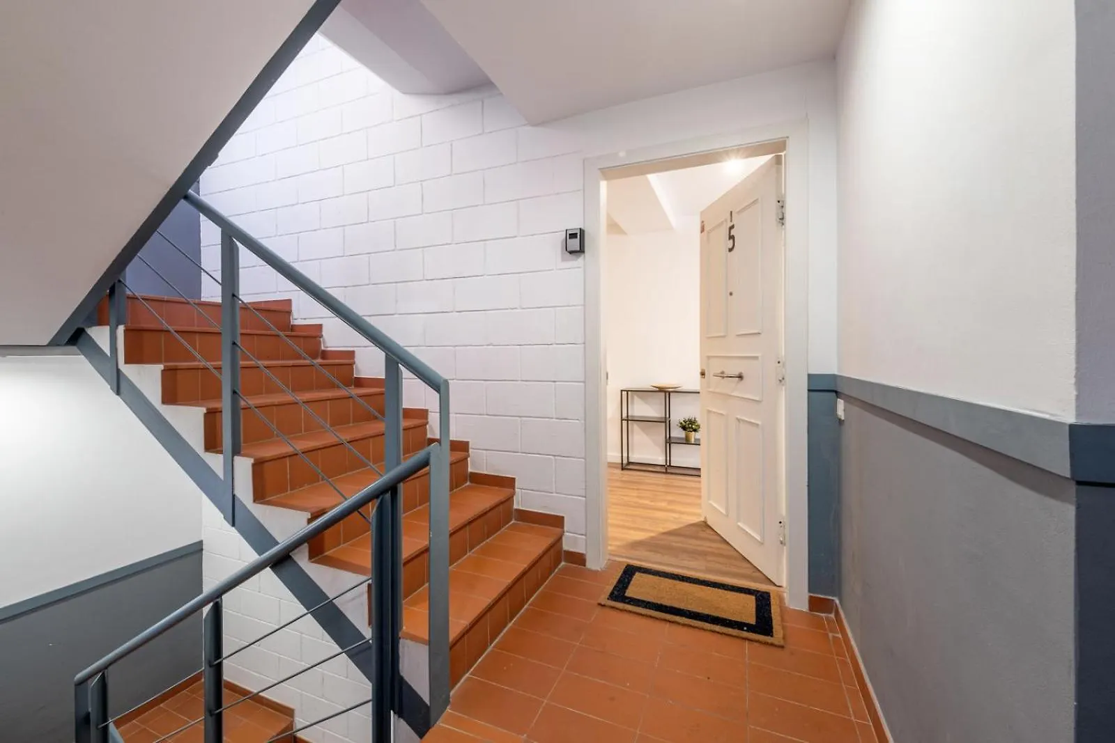 Caliu Apartments Barcelona - Fira L'Hospitalet de Llobregat 0*,  Spain